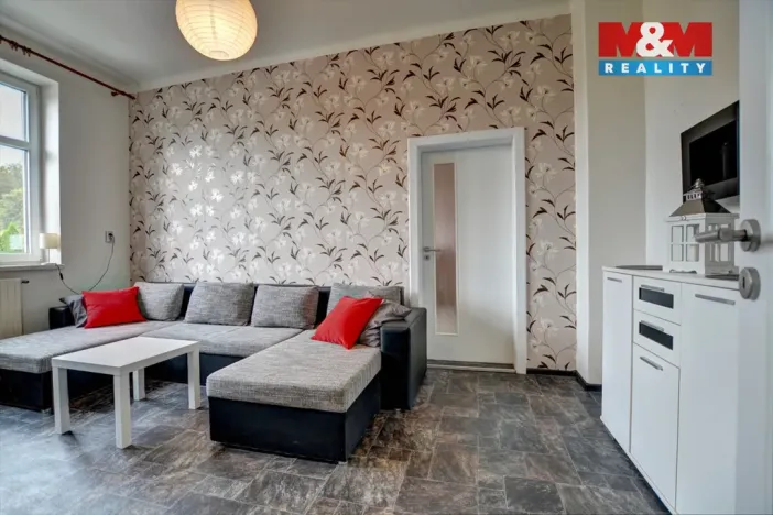 Prodej činžovního domu, Hostinné, Horská, 408 m2