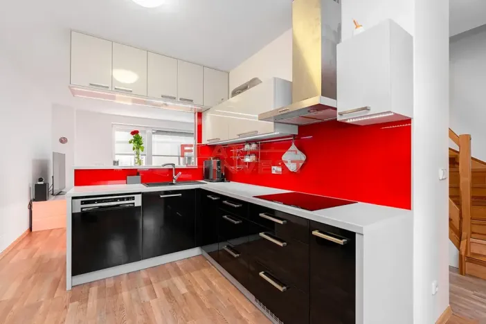 Prodej rodinného domu, Buštěhrad, Ořešín, 101 m2