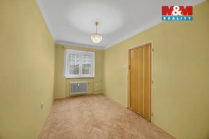 Prodej bytu 3+1, Čerčany, Družstevní, 58 m2