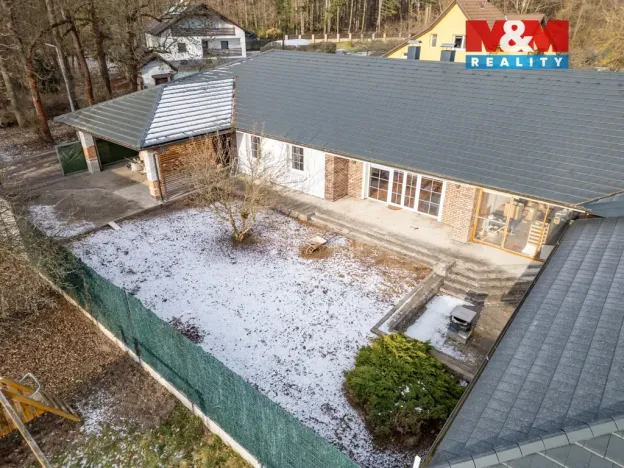 Prodej rodinného domu, Mokrovraty, 375 m2