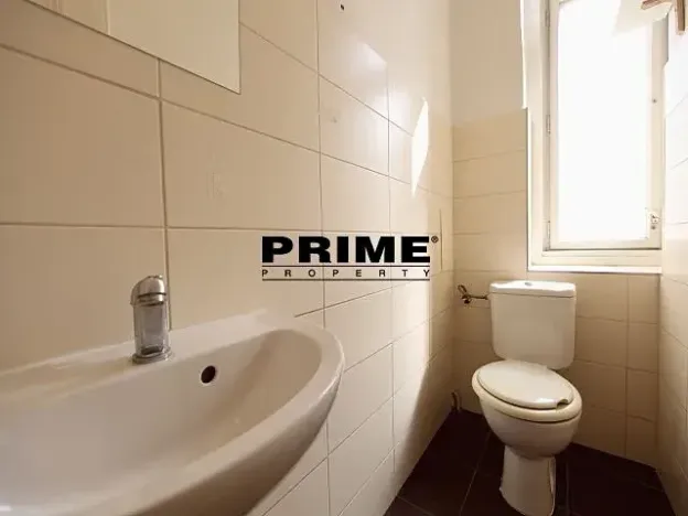 Pronájem kanceláře, Praha - Nové Město, Lazarská, 110 m2