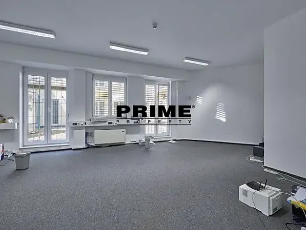 Pronájem kanceláře, Praha - Nové Město, Soukenická, 51 m2