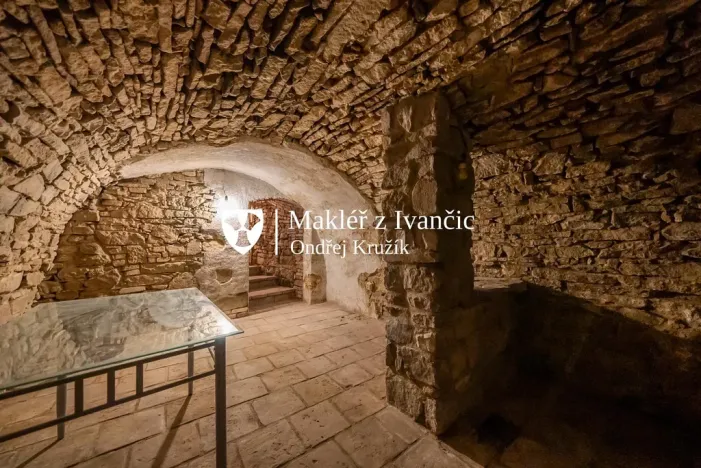 Pronájem rodinného domu, Ivančice, Jana Schwarze, 178 m2