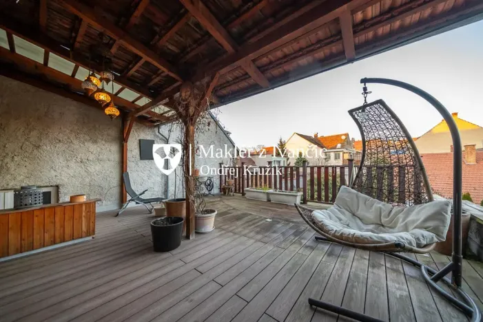 Pronájem rodinného domu, Ivančice, Jana Schwarze, 178 m2