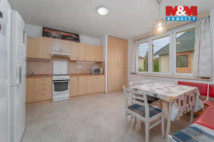 Prodej rodinného domu, Zlín - Louky, Růžová, 600 m2