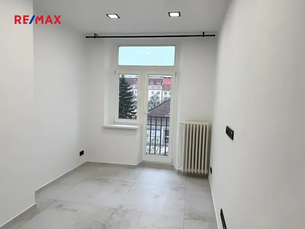 Pronájem bytu 3+kk, Praha - Vinohrady, náměstí Jiřího z Lobkovic, 86 m2