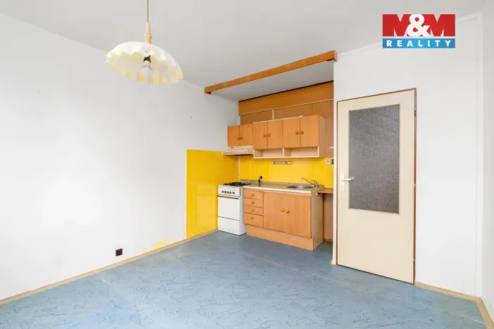 Prodej bytu 1+1, Krupka - Maršov, Karla Čapka, 35 m2