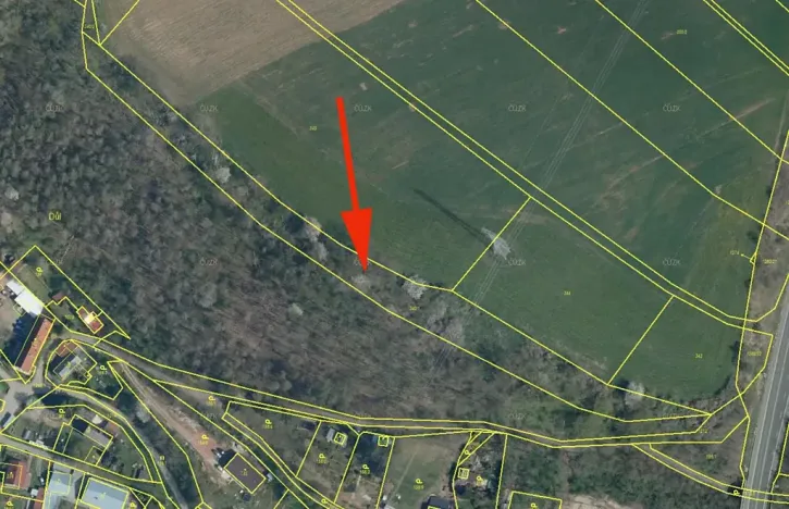 Prodej podílu lesa, Hrdlořezy, 2443 m2