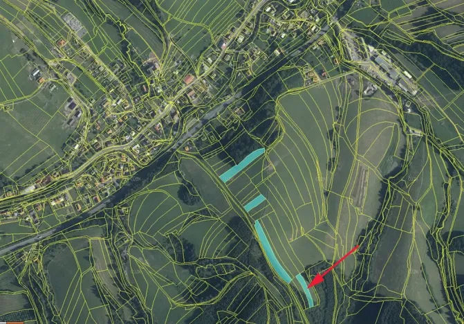 Prodej pole, Lhota u Vsetína, 1270 m2