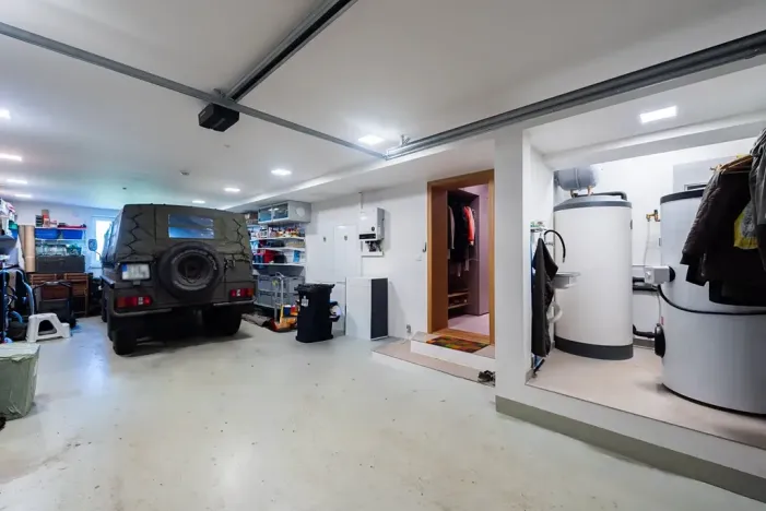 Prodej rodinného domu, Líšnice, 336 m2