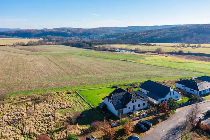 Prodej rodinného domu, Líšnice, 336 m2