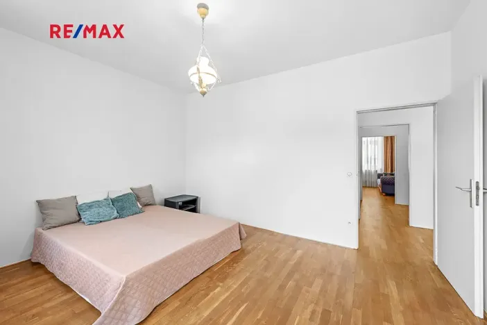 Pronájem bytu 3+1, Praha - Holešovice, Umělecká, 93 m2