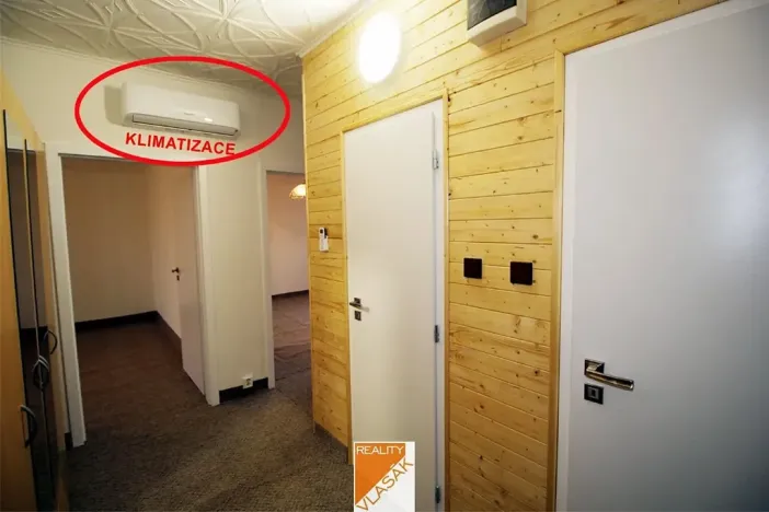 Pronájem bytu 2+1, Kadaň, Chomutovská, 56 m2