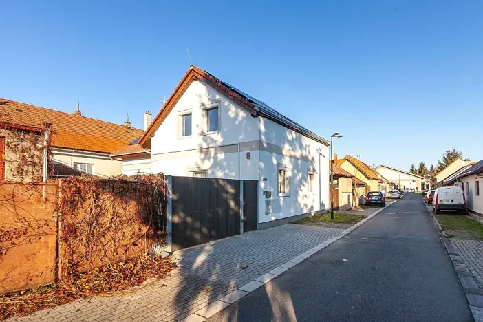 Pronájem rodinného domu, Nymburk, Vagónka, 166 m2