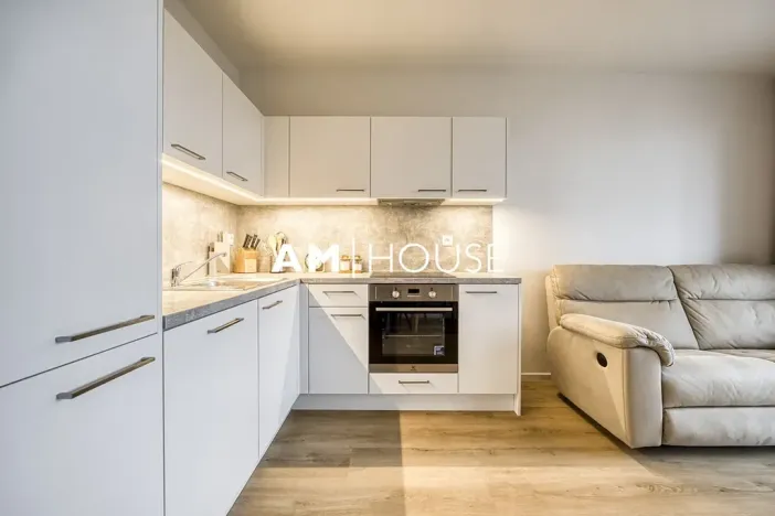 Prodej bytu 3+kk, Praha - Hloubětín, Kolbenova, 72 m2