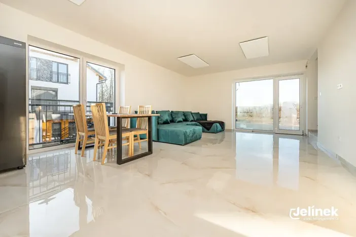 Prodej bytu 4+kk, Čistá, 99 m2