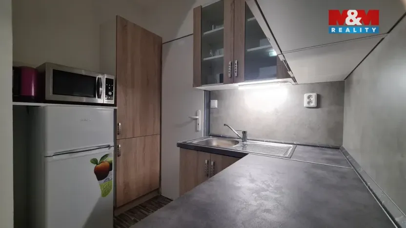 Pronájem bytu 1+kk, Brno - Bohunice, Moldavská, 15 m2