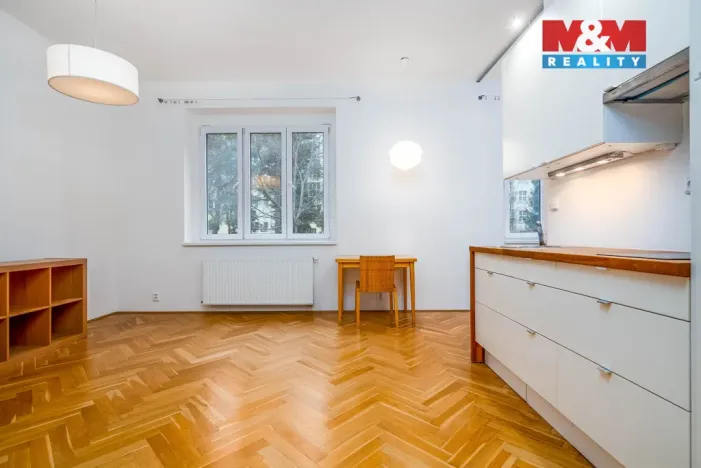 Prodej bytu 2+kk, Praha - Bubeneč, M. J. Lermontova, 43 m2
