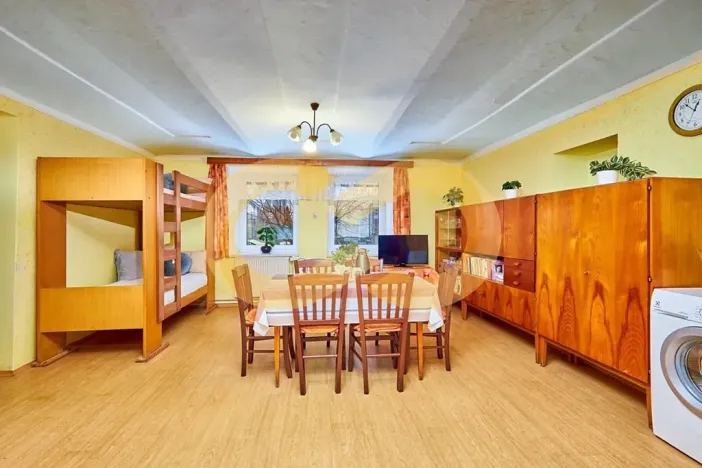 Prodej rodinného domu, Jilem, 320 m2