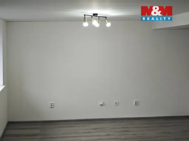 Pronájem bytu 2+kk, Ostrava - Heřmanice, Koněvova, 51 m2