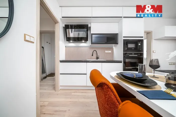 Prodej bytu 3+kk, Hradec Králové - Moravské Předměstí, Štefánikova, 61 m2