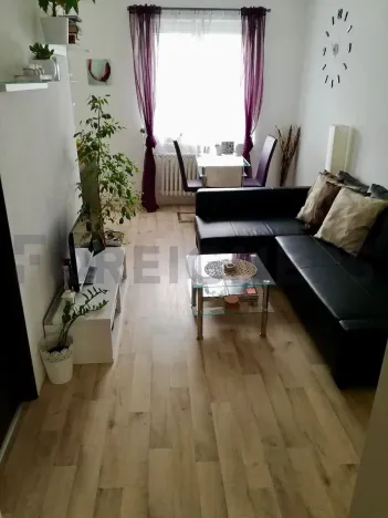 Pronájem bytu 2+kk, Pardubice, Železničního pluku, 51 m2