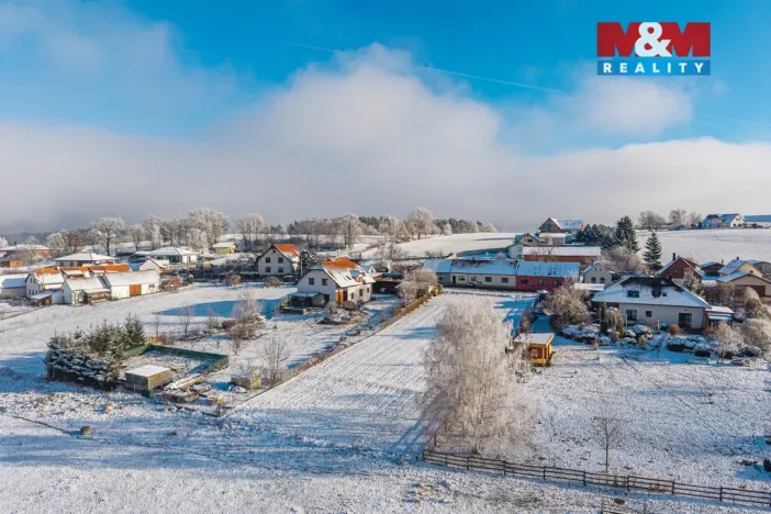 Prodej pozemku pro bydlení, Lipí, 1750 m2