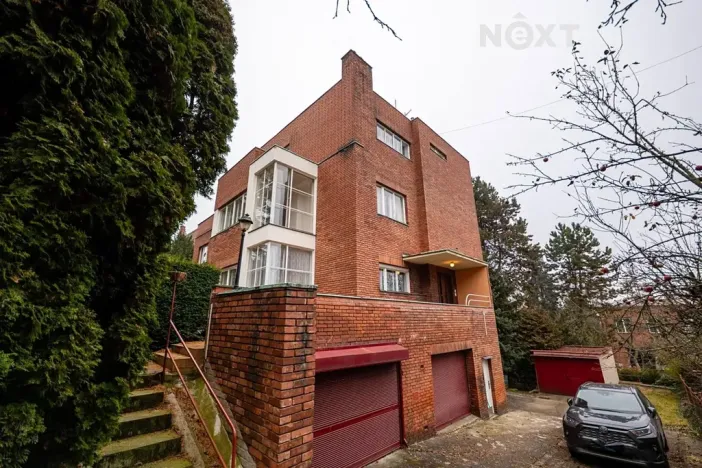 Pronájem bytu 4+1, Praha - Střešovice, Střešovická, 132 m2