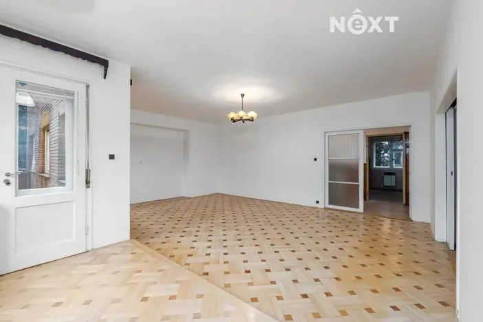 Pronájem bytu 4+1, Praha - Střešovice, Střešovická, 132 m2