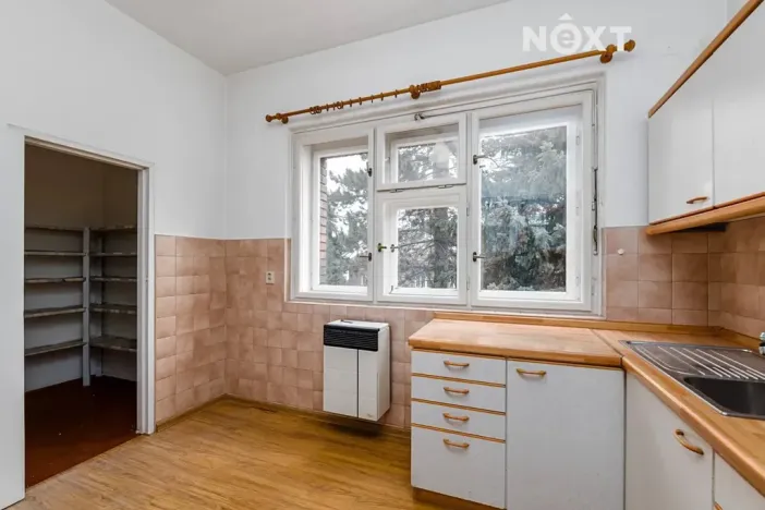 Pronájem bytu 4+1, Praha - Střešovice, Střešovická, 132 m2