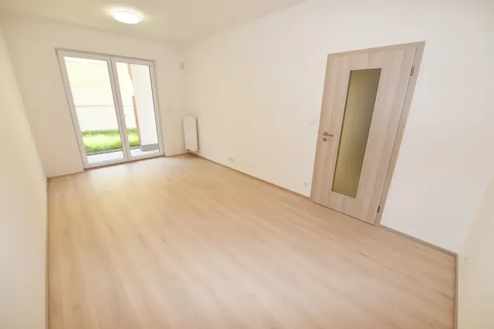 Prodej bytu 2+kk, Praha - Vršovice, Petrohradská, 118 m2