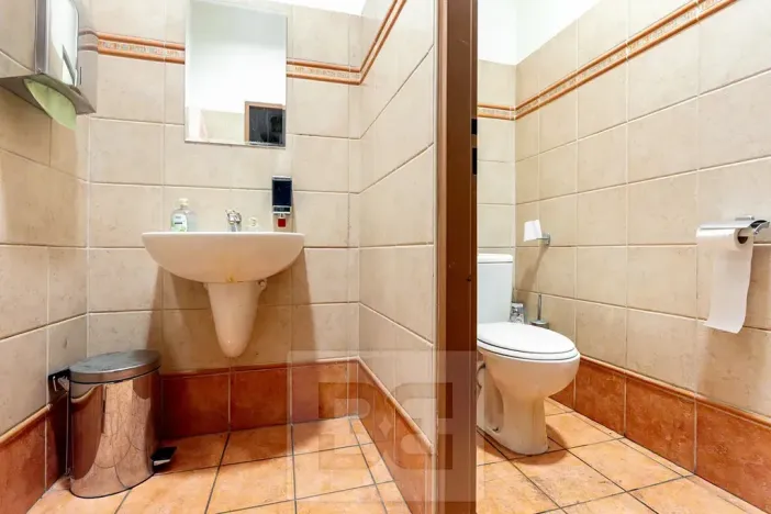 Prodej činžovního domu, Praha - Břevnov, Bělohorská, 515 m2