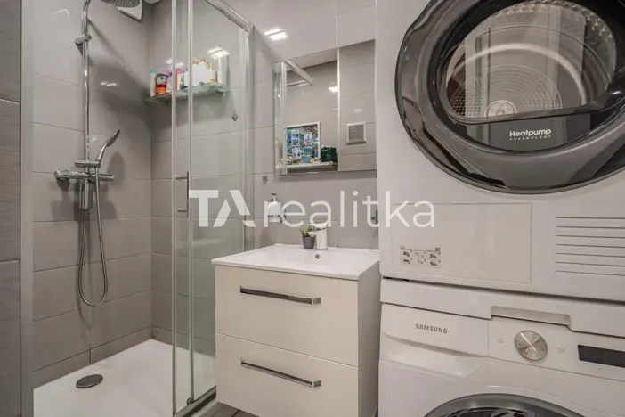 Prodej bytu 2+1, Bohumín, Mírová, 57 m2