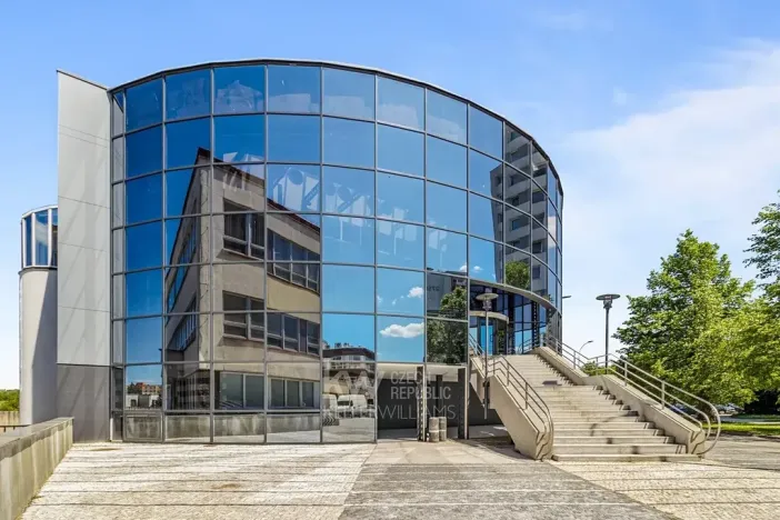 Pronájem obchodního prostoru, Tábor, Berlínská, 1073 m2