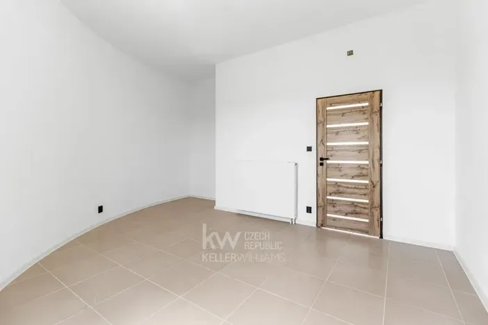 Pronájem obchodního prostoru, Tábor, Berlínská, 1073 m2