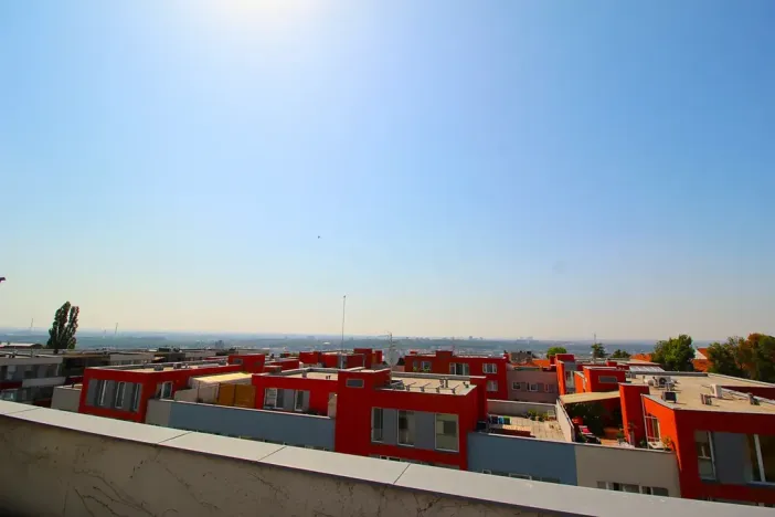 Prodej bytu 3+kk, Praha - Prosek, Trmická, 155 m2