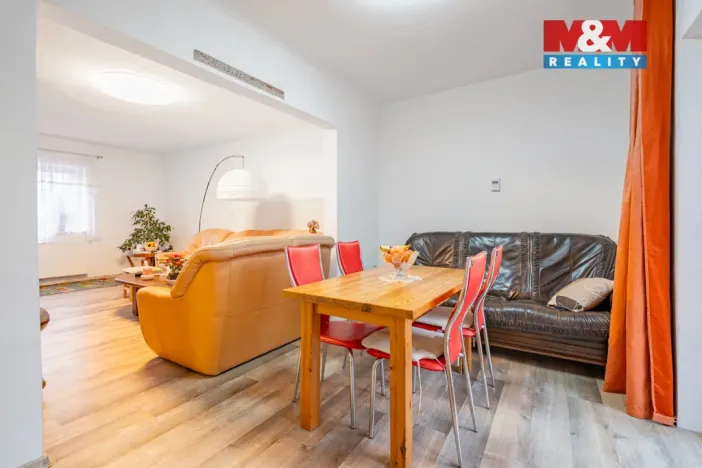 Prodej rodinného domu, Jihlava, Lidická kolonie, 265 m2