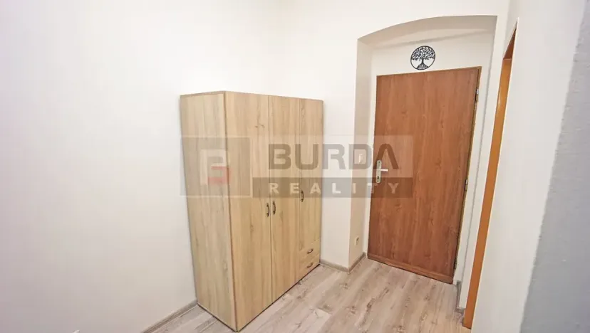 Pronájem bytu 1+kk, Neratovice, 19 m2