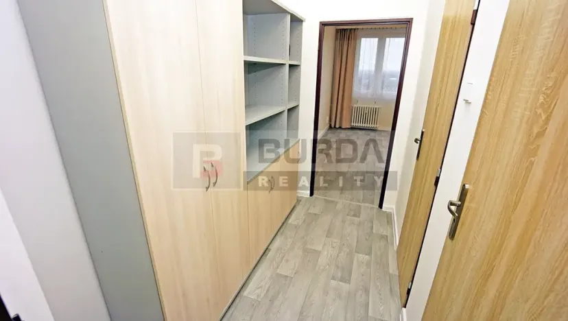 Pronájem bytu 1+kk, Neratovice, 28 m2