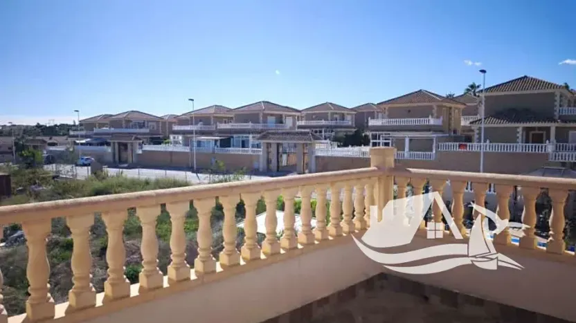 Prodej vily, Torrevieja, Španělsko, 125 m2