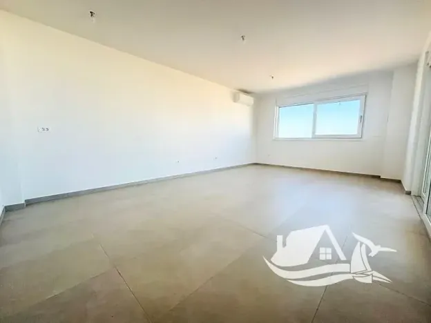 Prodej bytu 4+kk, Novalja, Chorvatsko, 78 m2