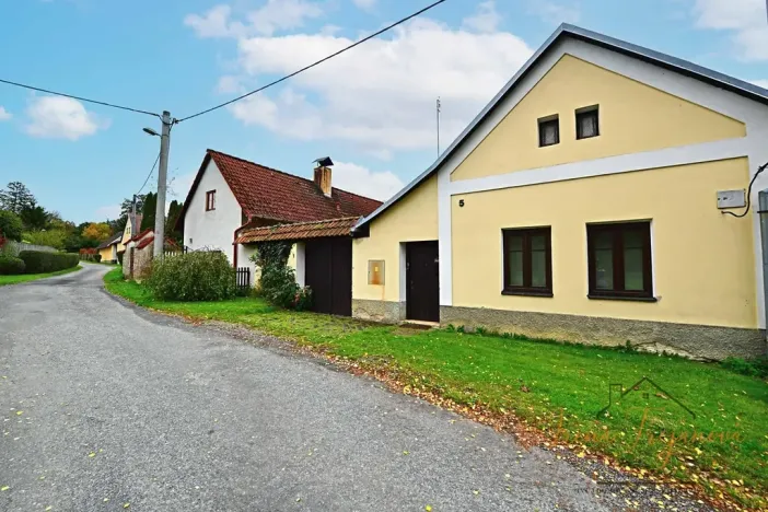 Prodej rodinného domu, Neveklov, 75 m2