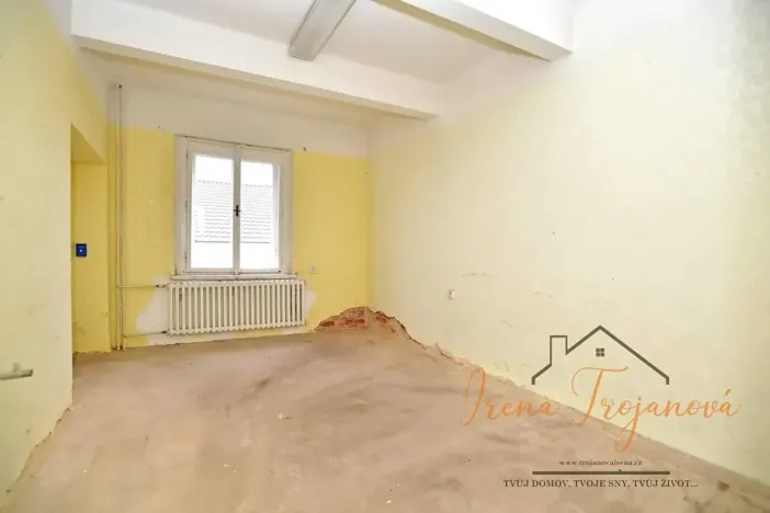 Prodej pozemku pro bydlení, Lštění, Míru, 1933 m2