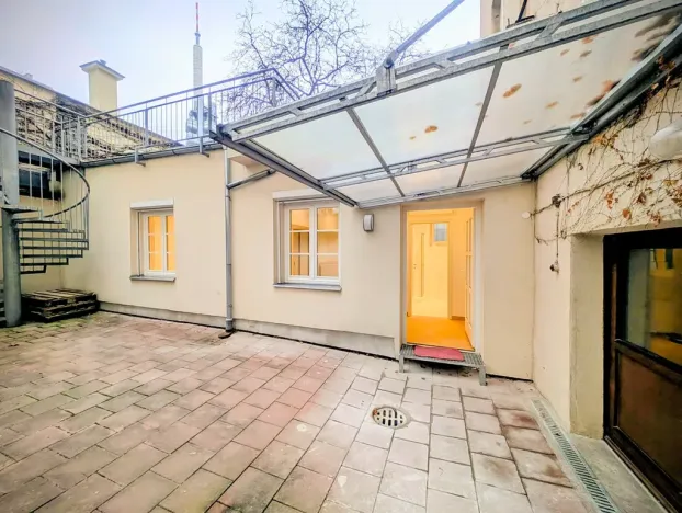 Pronájem bytu 1+kk, Praha - Vinohrady, Bořivojova, 33 m2