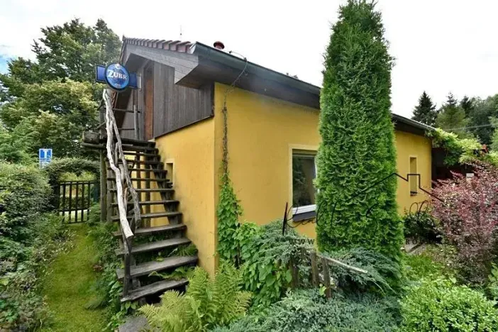 Prodej apartmánu, Hranice, 297 m2