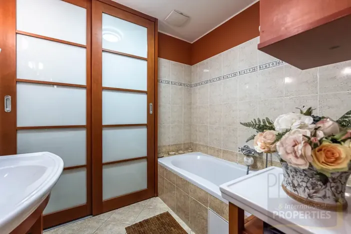 Prodej bytu 4+kk, Praha - Břevnov, Nad Závěrkou, 203 m2