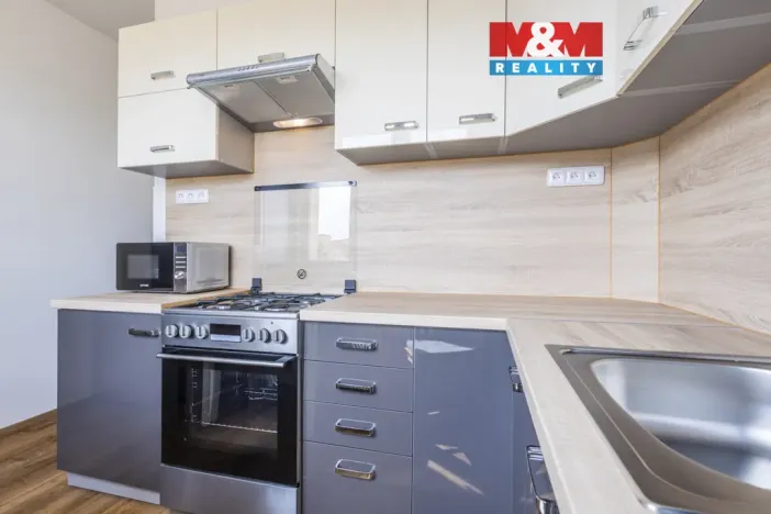 Prodej bytu 2+1, Praha - Malešice, Počernická, 51 m2