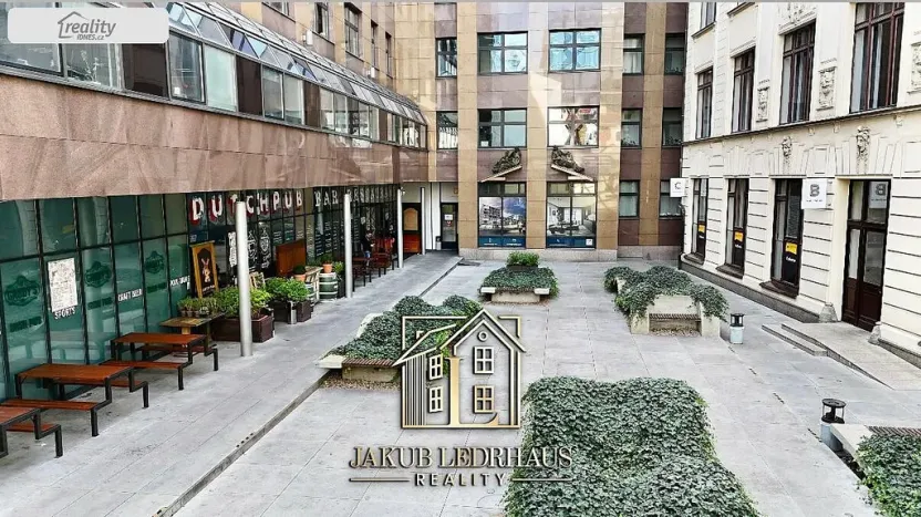 Pronájem kanceláře, Praha - Nové Město, Vladislavova, 63 m2