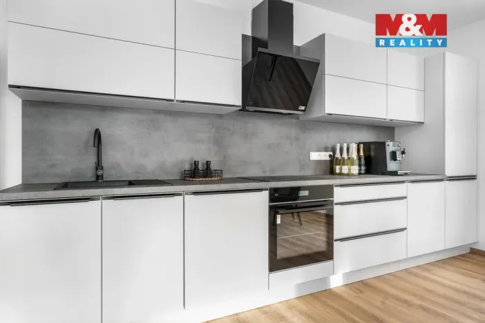 Prodej bytu 3+kk, Jablonec nad Nisou - Rýnovice, Jezdecká, 92 m2