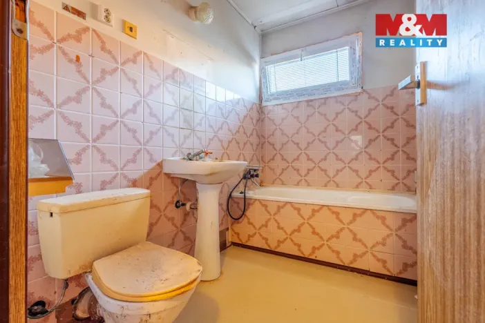 Prodej rodinného domu, Nový Bor, Višňová, 200 m2